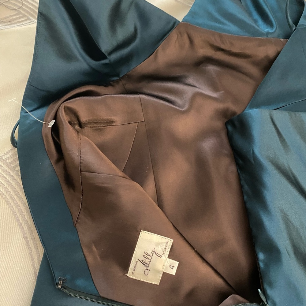 Milly Dress - Picture 10 of 11